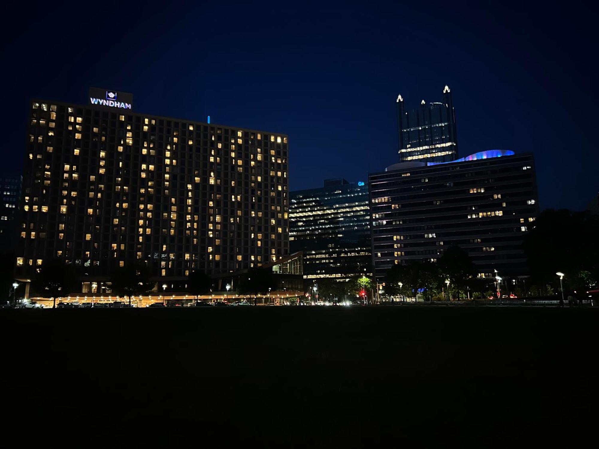 פיטסבורג Sweeping Stadium Views Wonderfully Located 24-7 Parking Gym Lounge מראה חיצוני תמונה