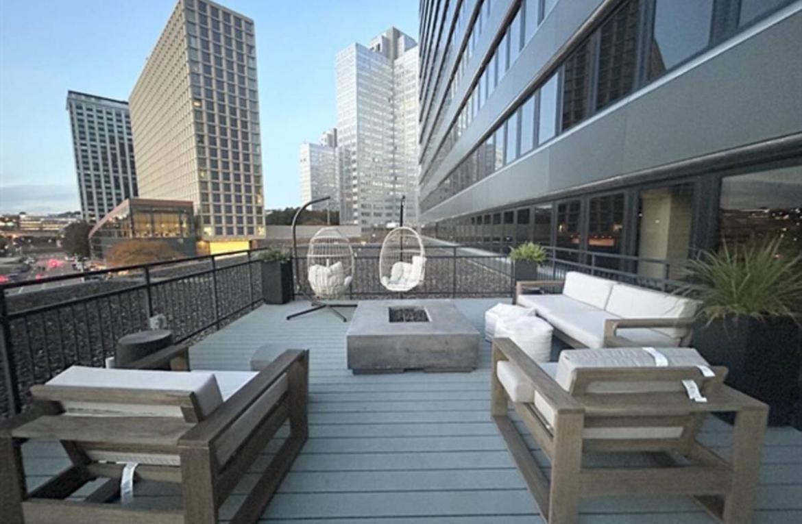 פיטסבורג Sweeping Stadium Views Wonderfully Located 24-7 Parking Gym Lounge מראה חיצוני תמונה